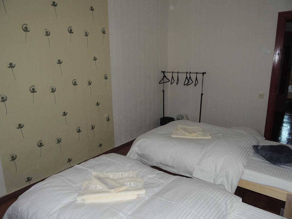 Kivilinna Homestay Lohkva Habitación foto